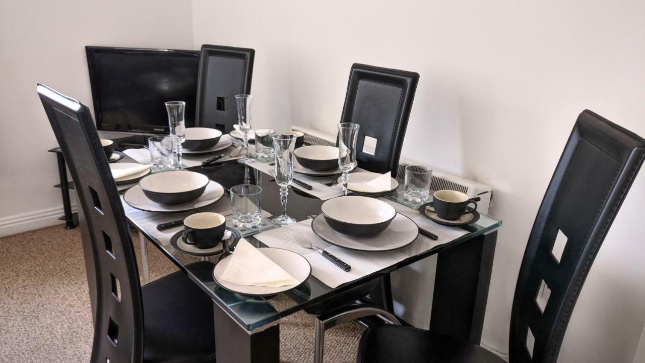 Riverview Luxury Short Stay Apartment Enniscorthy Esterno foto