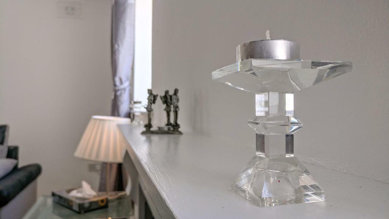 Riverview Luxury Short Stay Apartment Enniscorthy Esterno foto