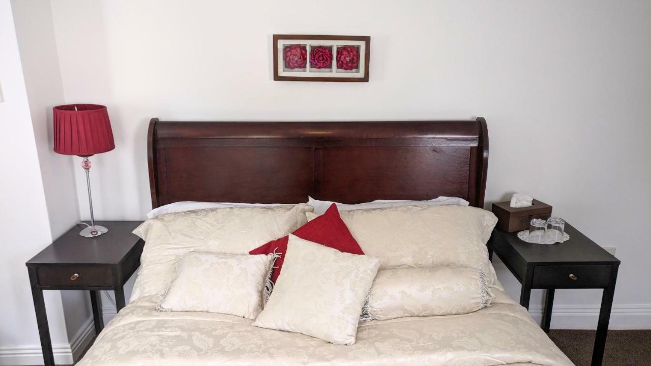 Riverview Luxury Short Stay Apartment Enniscorthy Esterno foto